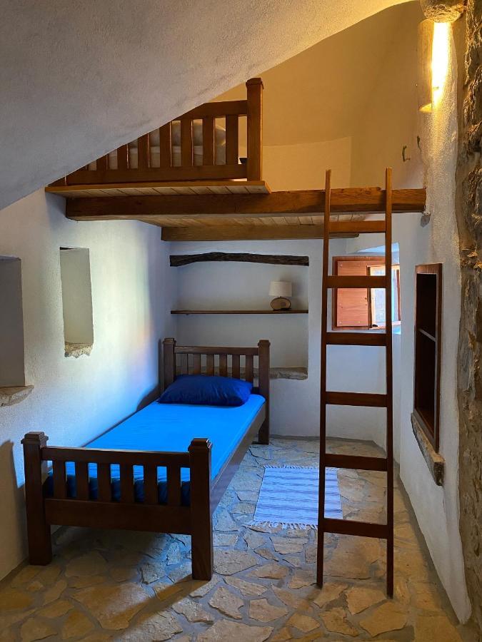 Holiday House With A Swimming Pool Vrbanj, Hvar - 11040 ภายนอก รูปภาพ